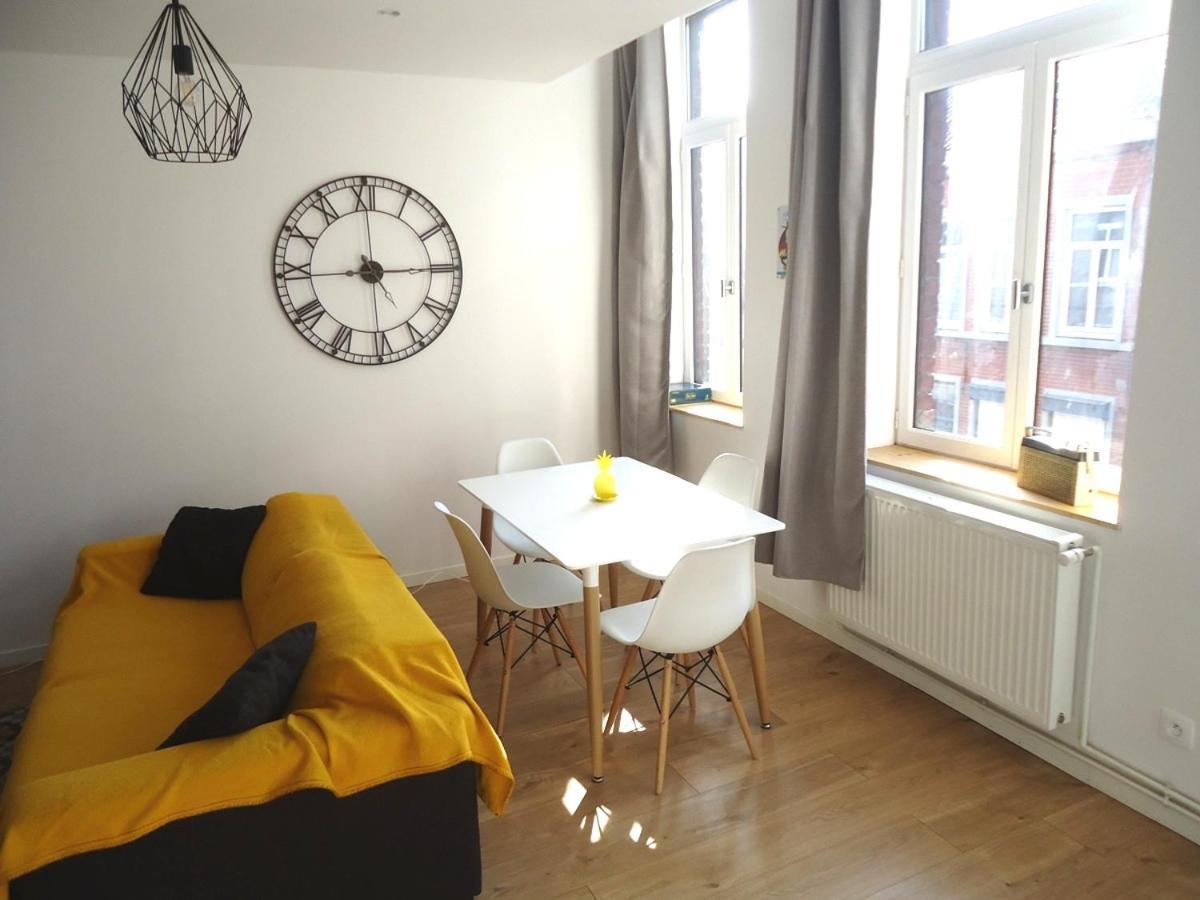 Lille/1ch/stationnement Gratuit Appartement